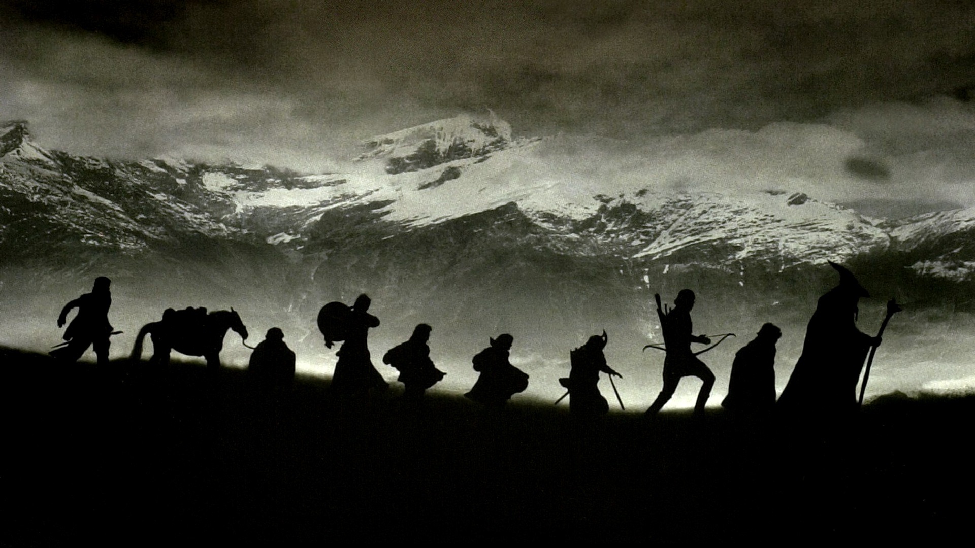 Epic Fan-Made LORD OF THE RINGS Trailer Celebrates The Franchise's 15th  Anniversary — GeekTyrant