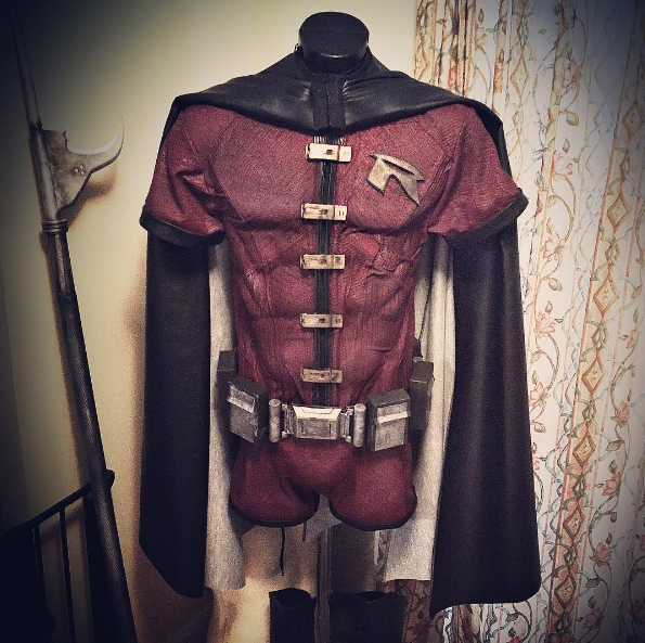 Check Out This Awesome Robin Cosplay Inspired by BATMAN V SUPERMAN —  GeekTyrant