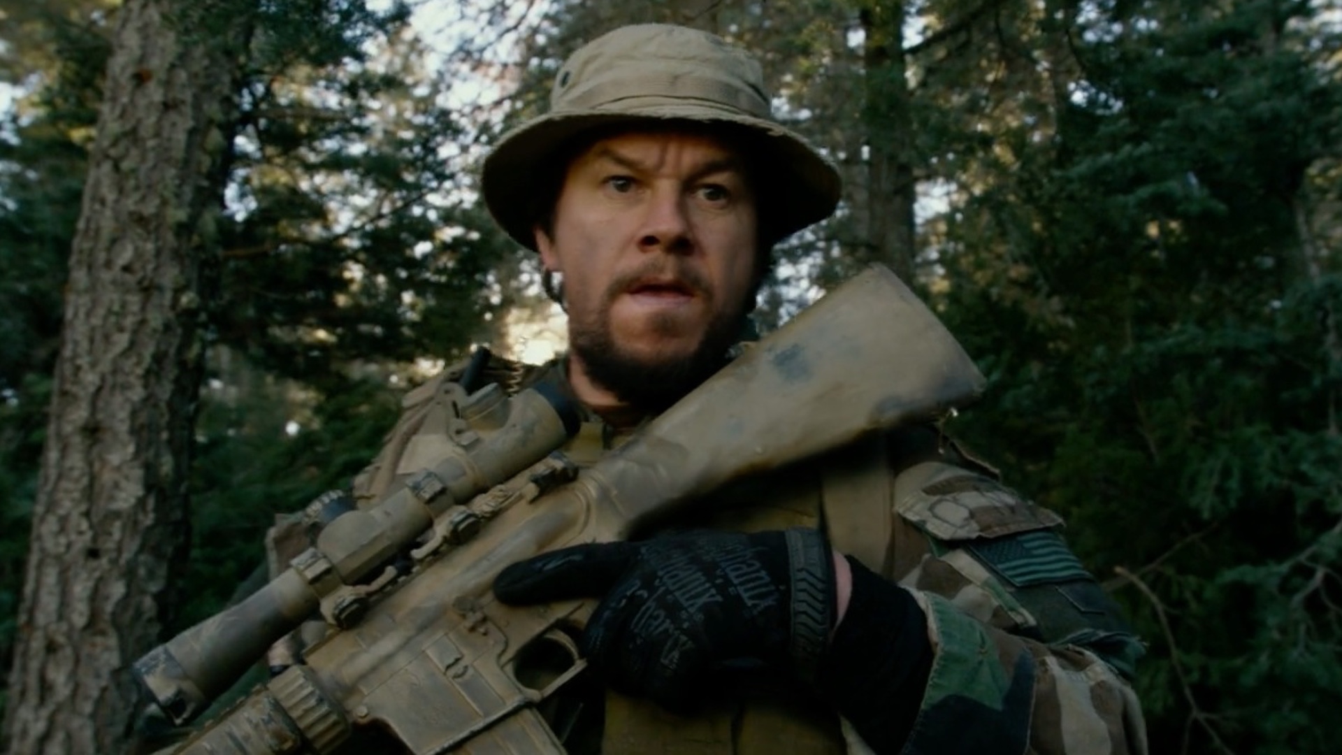 LONE SURVIVOR mark wahlberg A film by : Peter Berg