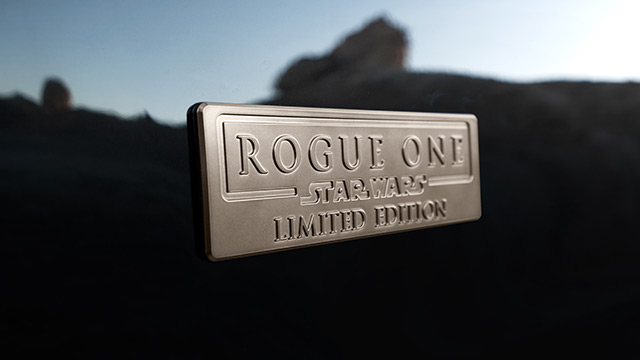 nissan-rogue-one-star-wars-limited-edition-badge.jpg