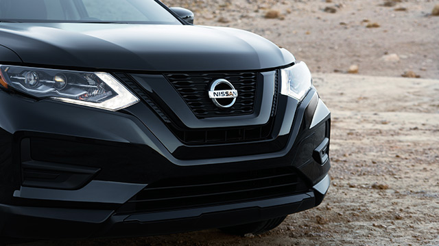 nissan-rogue-star-wars-edition-grille.jpg