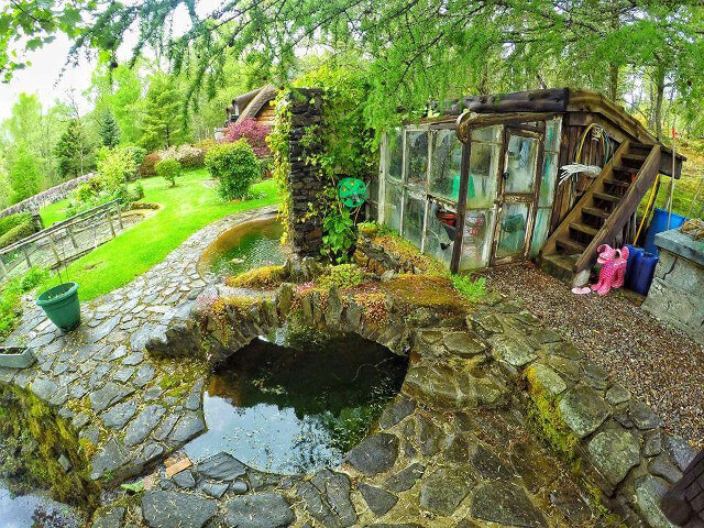 uncles-hobbit-house-two.jpg