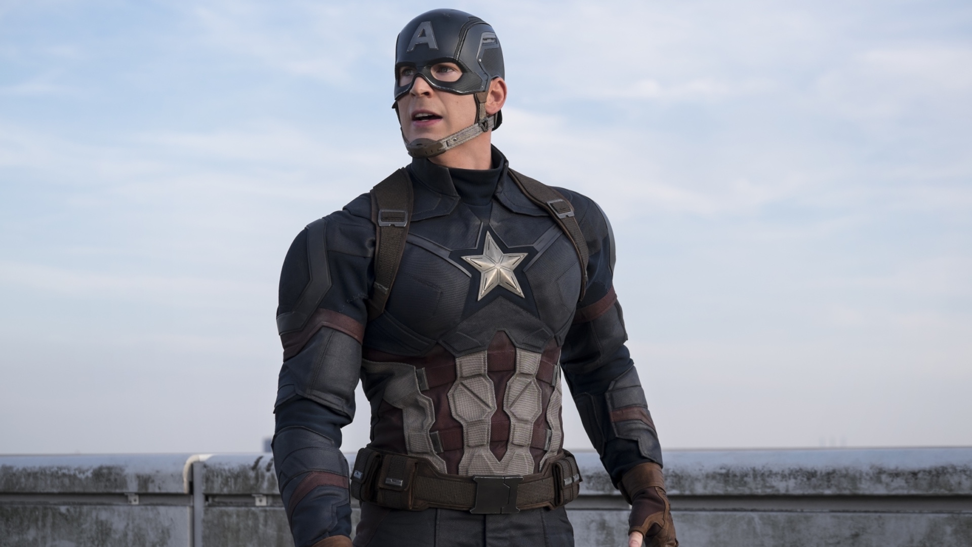 First Possible Image of Captain America From AVENGERS: INFINITY WAR Leaks —  GeekTyrant