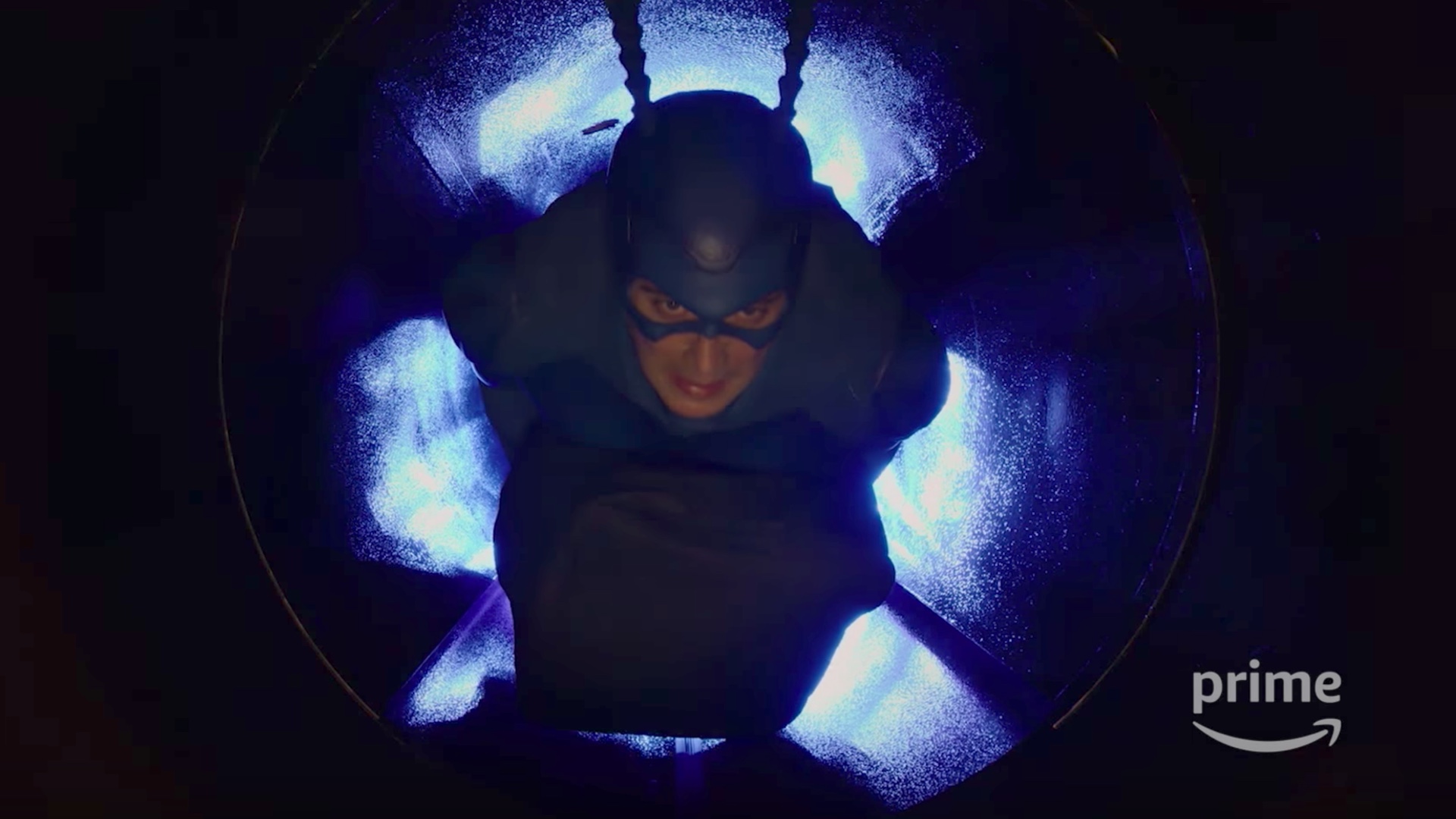 trailer-for-the-second-half-of-amazons-the-tick-features-the-tick-being-blown-out-of-a-cannon-social.jpg