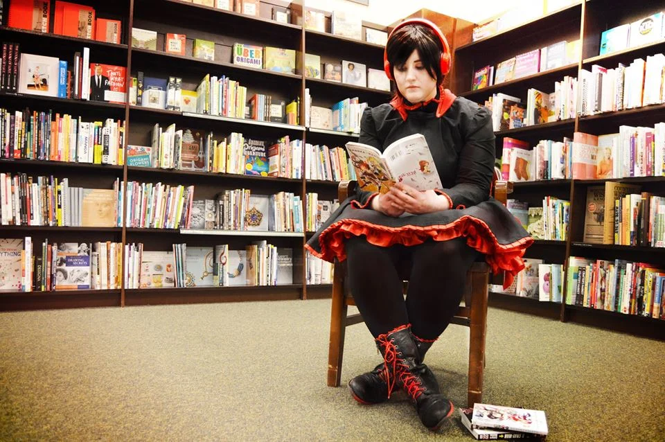 Holly Batali Cosplay_Ruby6_photo by Pink Lemonade Cosplay.jpg