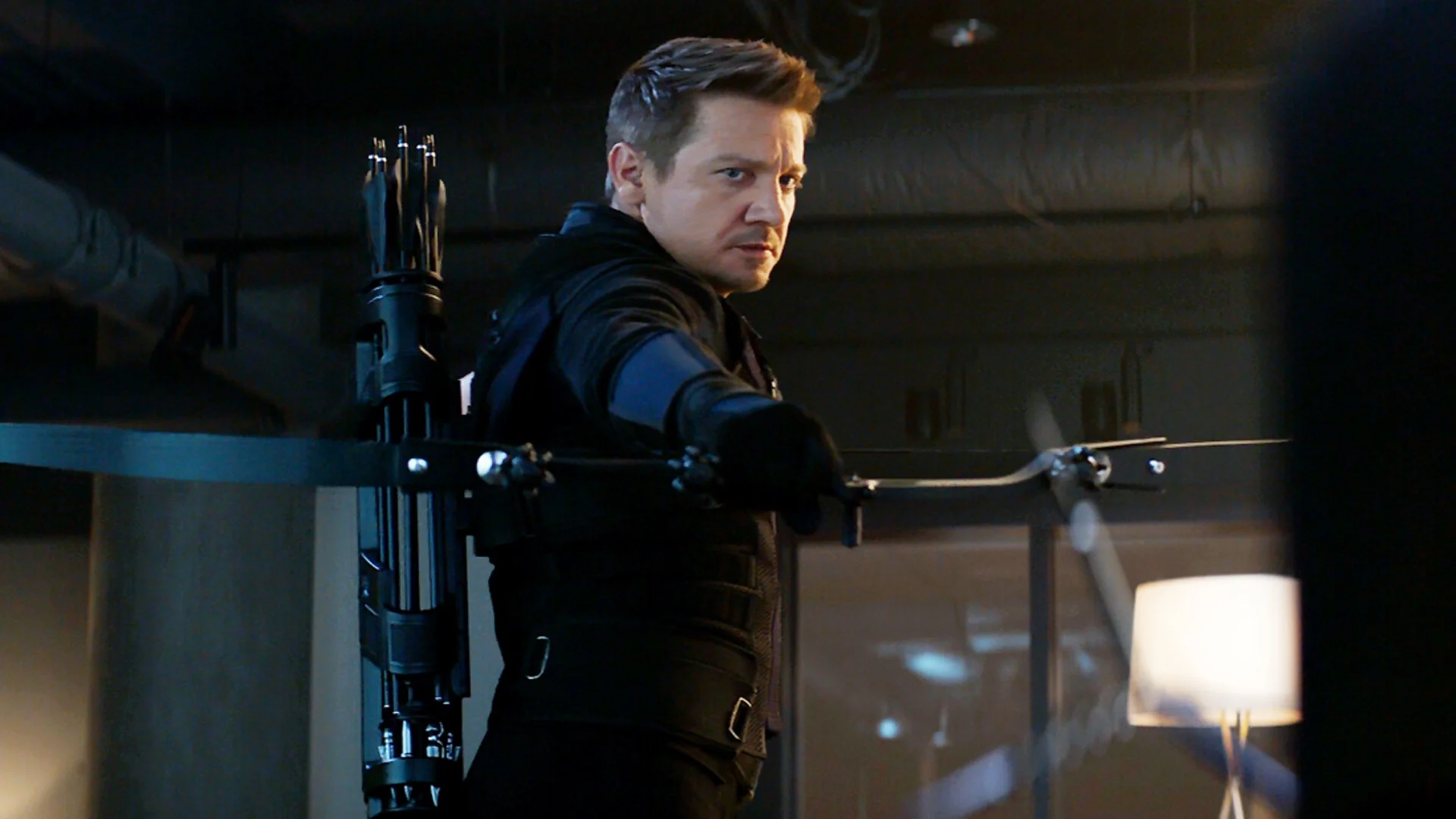 jeremy-renner-says-they-are-doing-wondrous-things-with-hawkeye-in-avengers-infinity-war-social.jpg