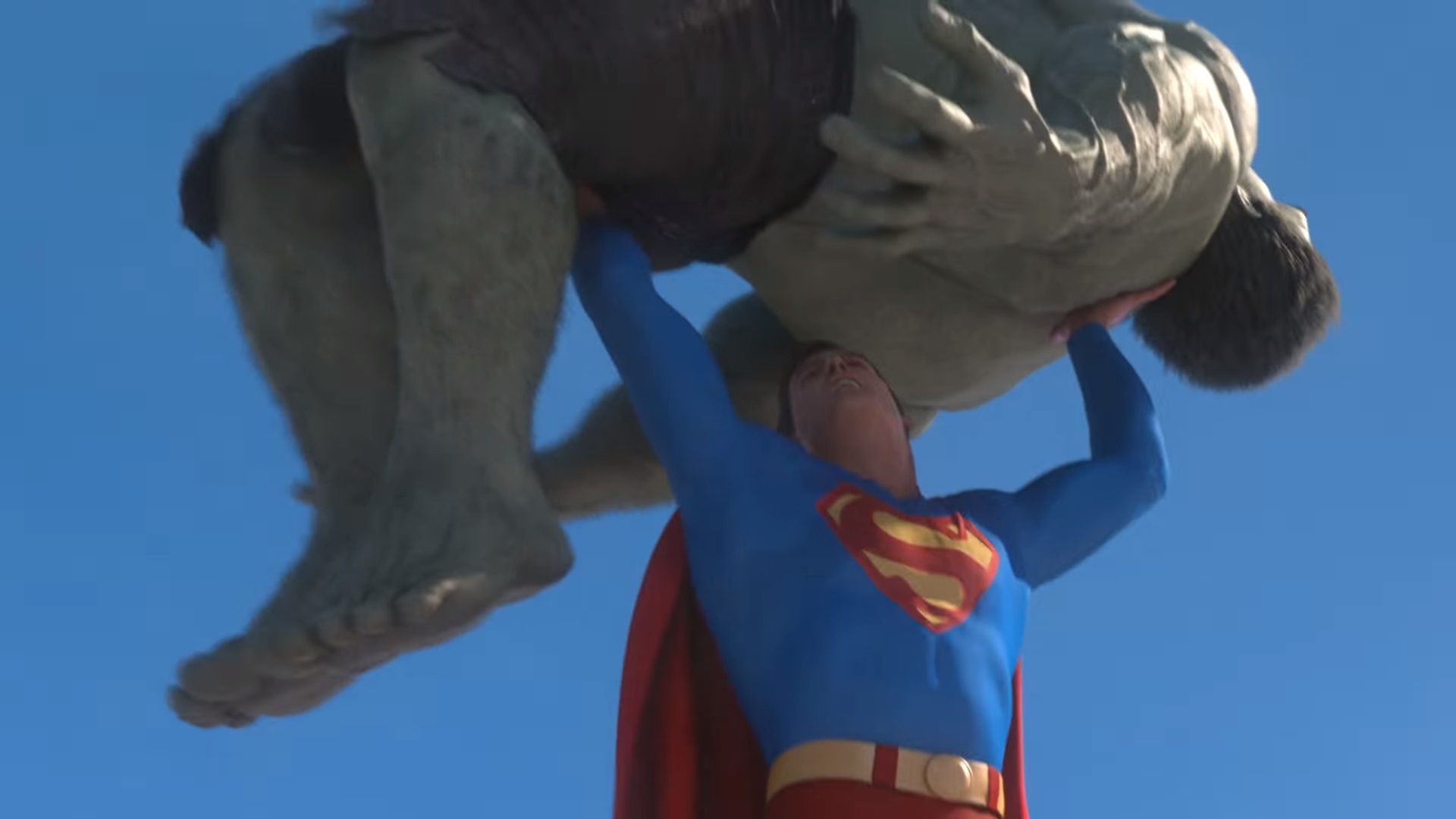 Watch This Insanely Awesome Animation Of Superman and The Hulk Fighting! —  GeekTyrant