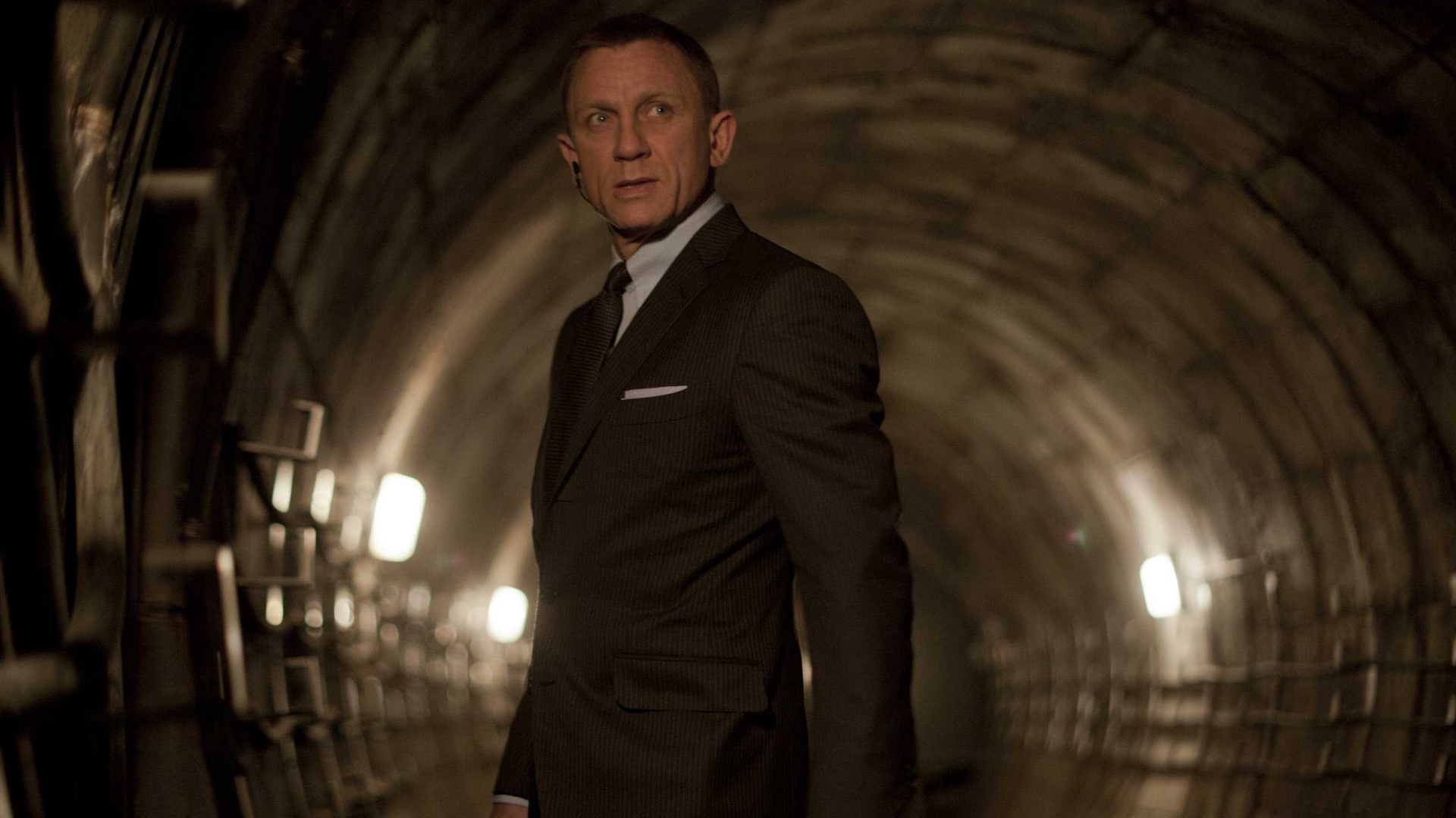 Director Danny Boyle is Wanted For BOND 25 — GeekTyrant