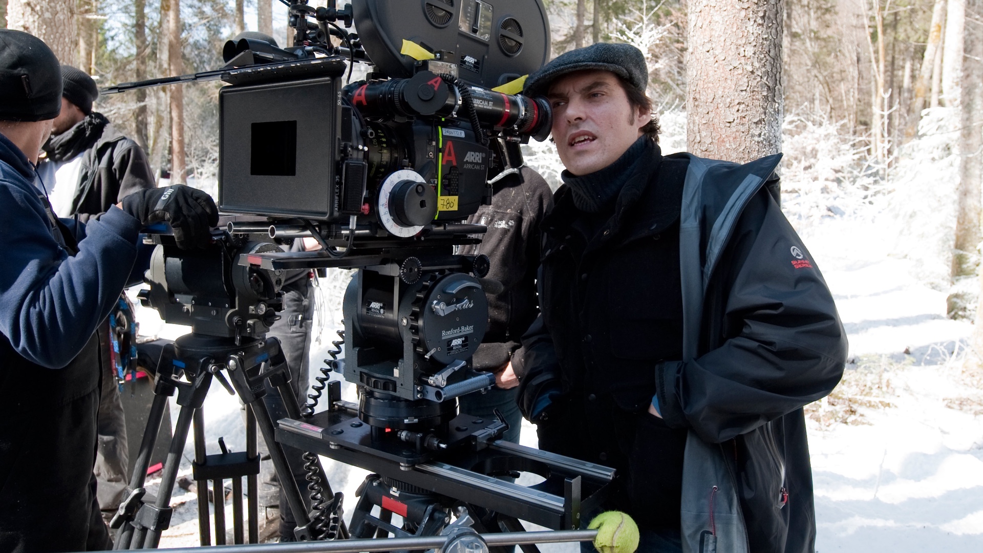 darkest-hour-director-joe-wright-is-set-to-helm-a-hitchcockian-style-thriller-called-the-women-on-the-window-social.jpg