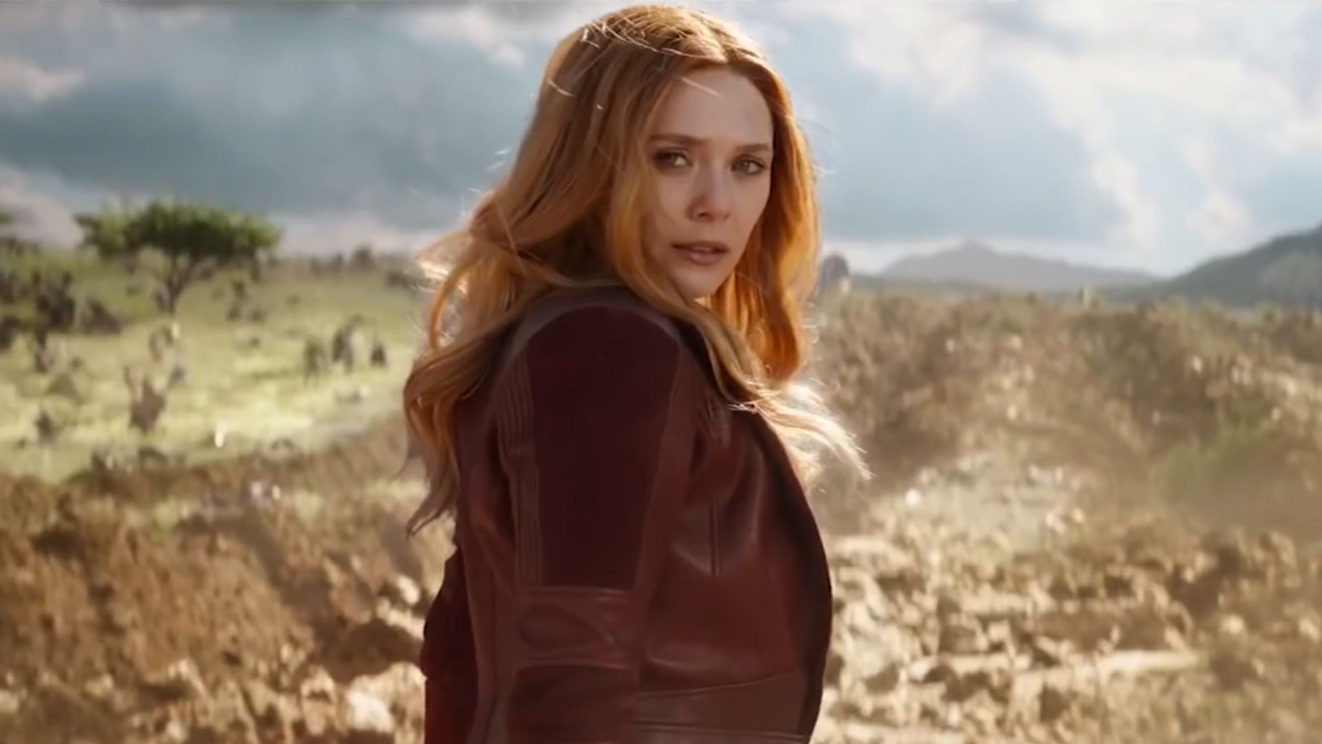 Elizabeth Olsen Has A Complaint About Her Scarlet Witch Costume Elizabeth Olsen Has A Complaint About Her Scarlet Witch Costume