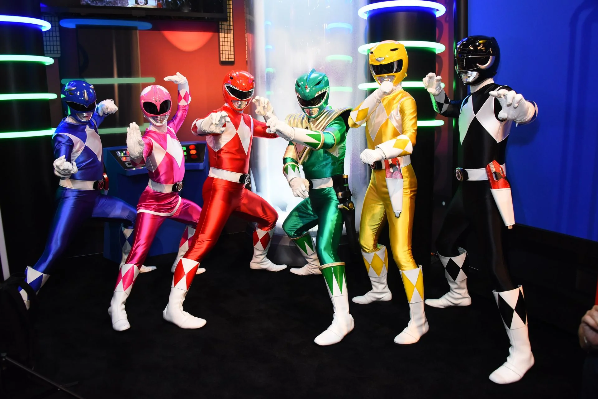 mighty_morphin_power_rangers.jpg