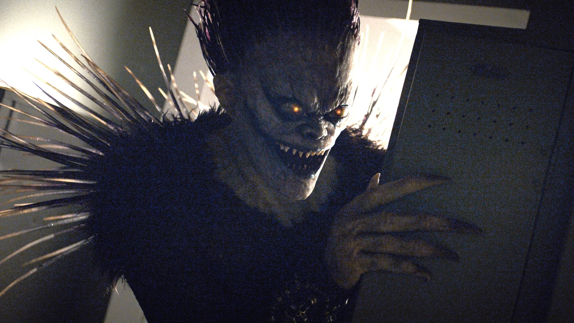 Netflix S Death Note Trailer Gives Us Our First Real Look At L The Verge