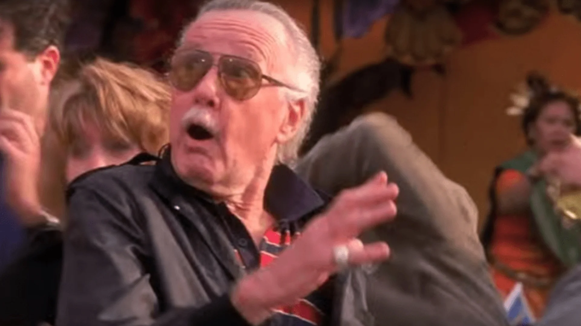 Sam Raimi Originally Didn T Want A Stan Lee Cameo In Spider Man And They Pitched A Thor Movie Together Geektyrant