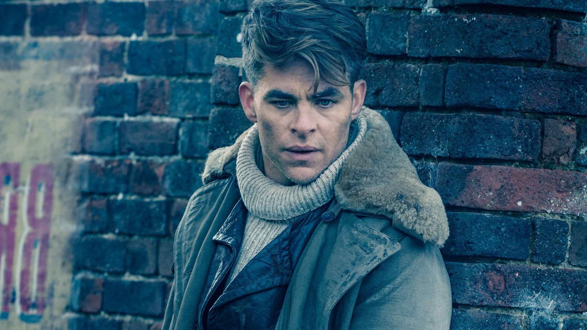 Chris Pine in talks to join 'Wonder Woman' cast as Steve Trevor