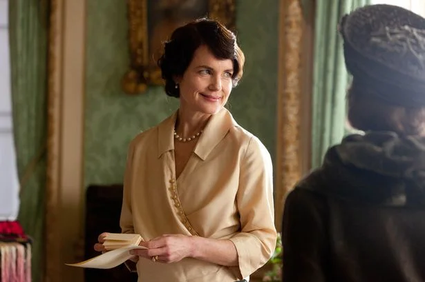 Downtown Abbey Series 3.jpeg