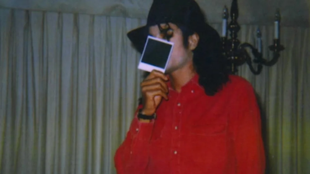Trailer For the Controversial Michael Jackson Documentary LEAVING