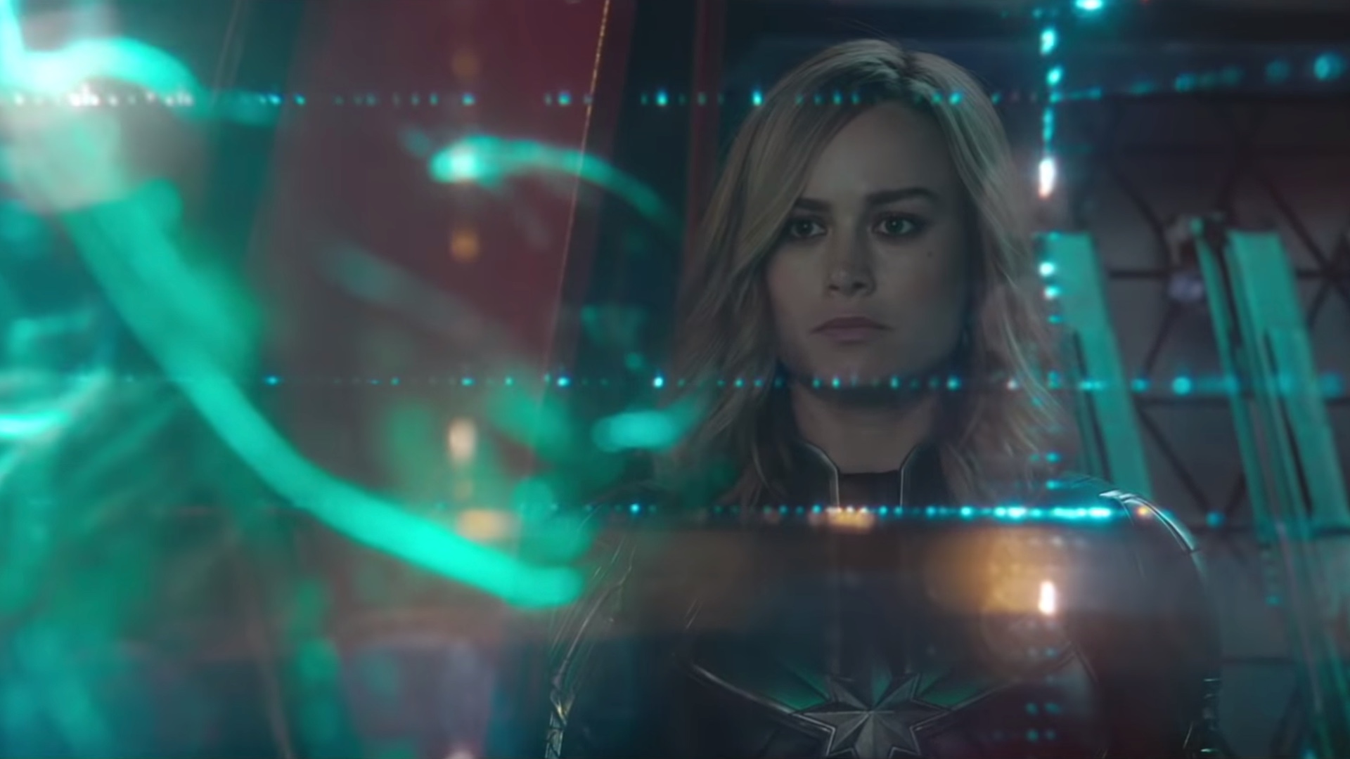 captain-marvel-gets-90s-style-magic-eye-images-and-a-new-cast-featurette-social.jpg