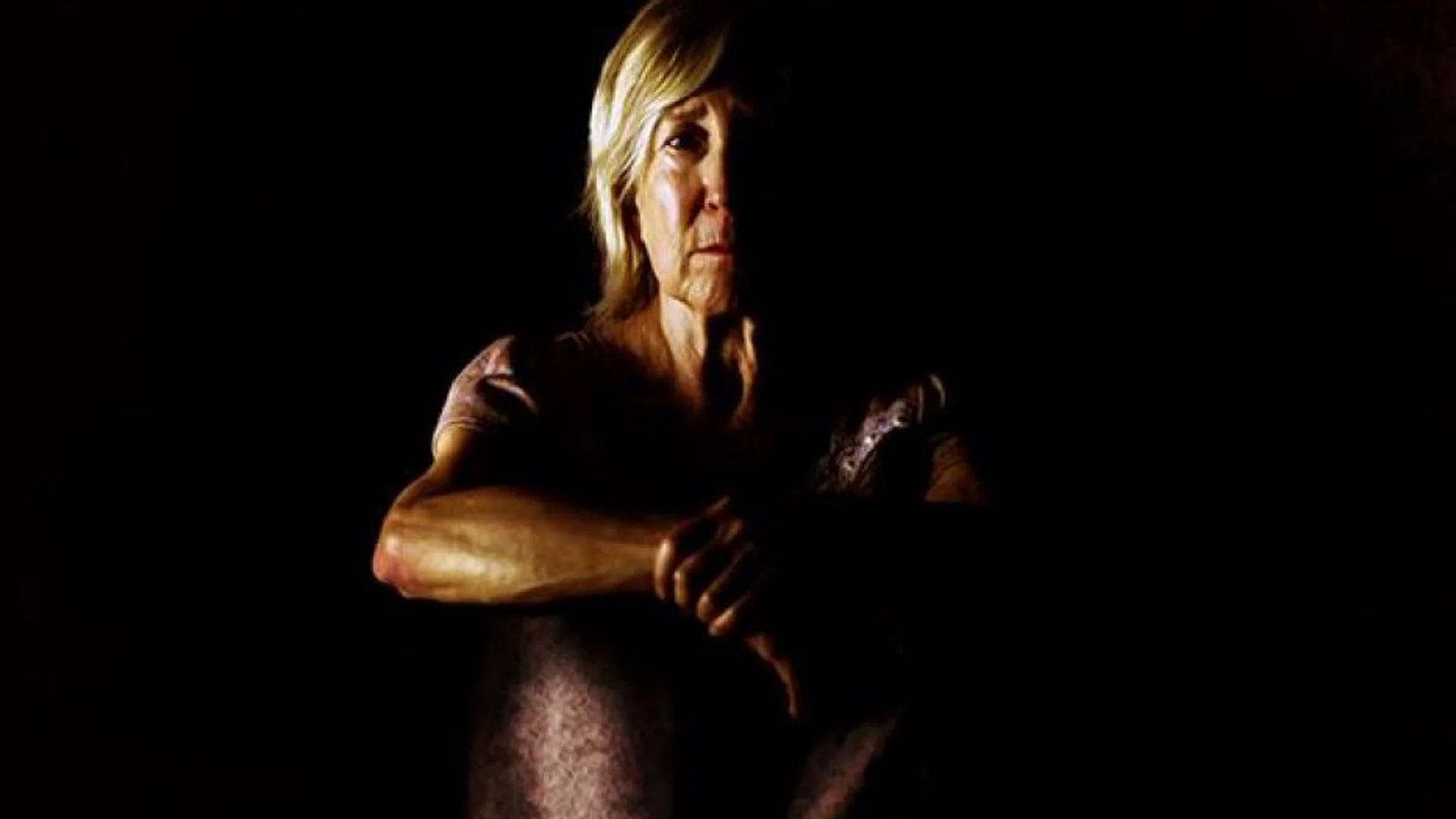 INSIDIOUS Star Lin Shaye Goes a Little Crazy in This Trailer for Her New Thriller ROOM FOR RENT