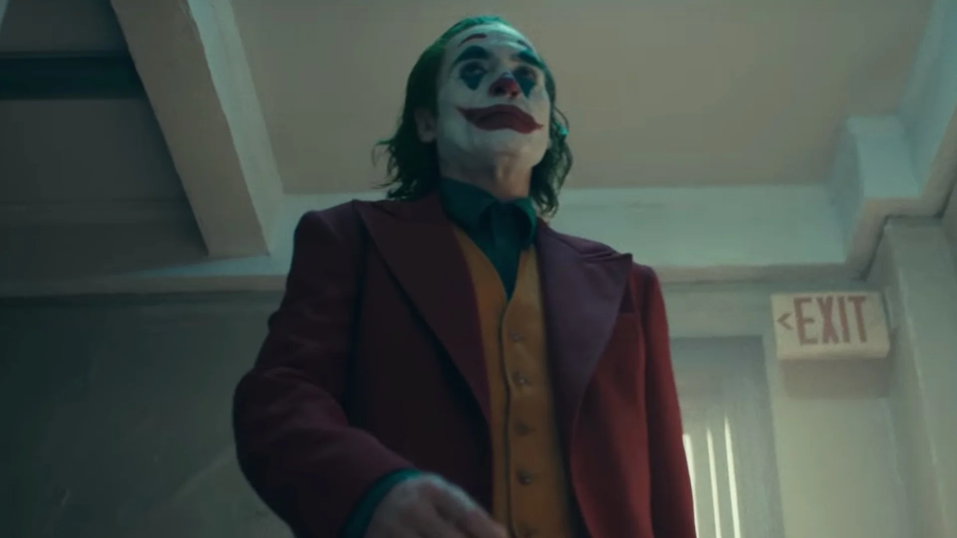 the-first-trailer-for-dcs-joker-is-sure-to-surprise-same-fans-watch-it-now-social.jpg