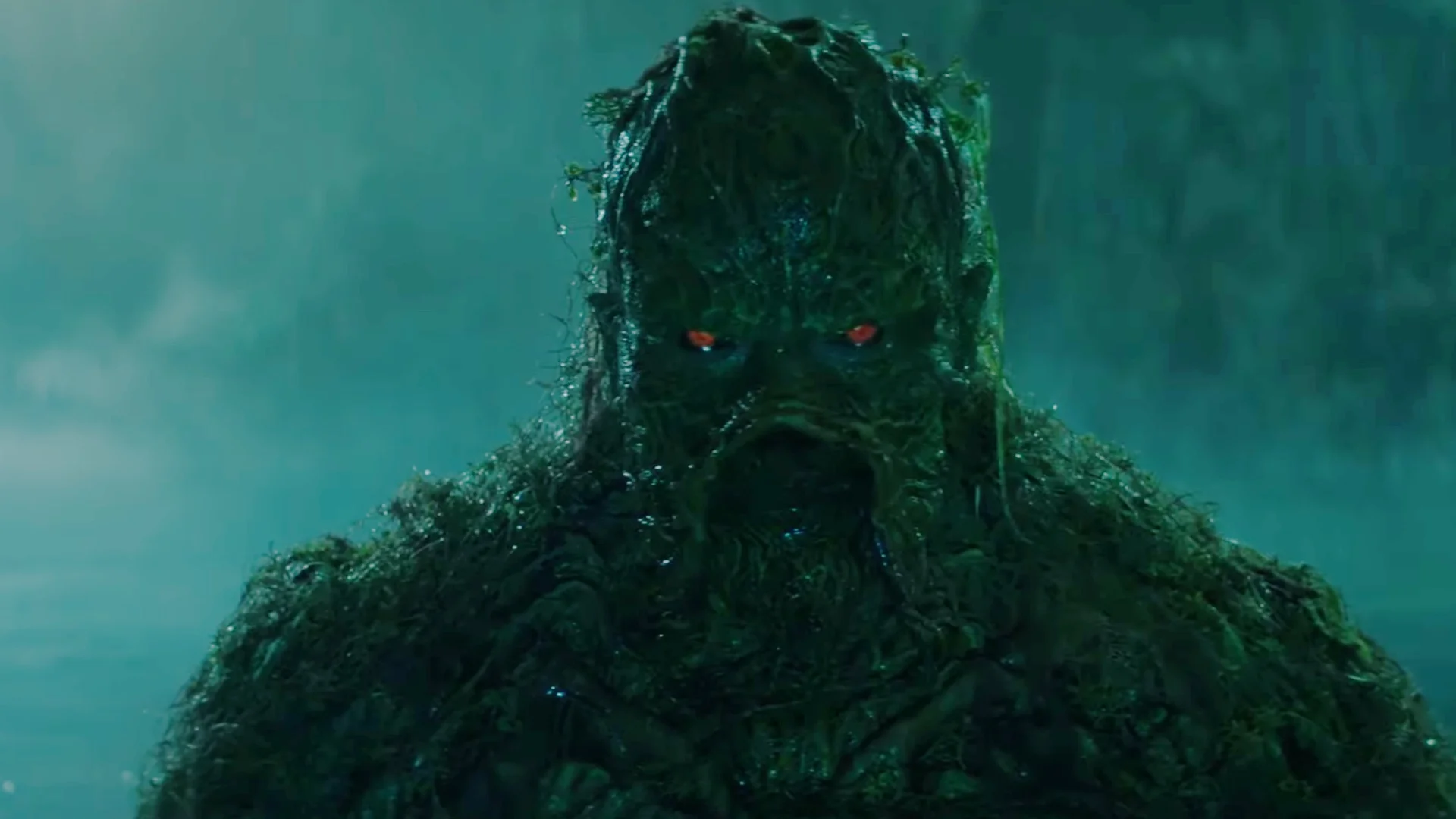 teaser-trailer-for-dcs-swamp-thing-gives-us-our-first-look-at-the-creature-social.jpg