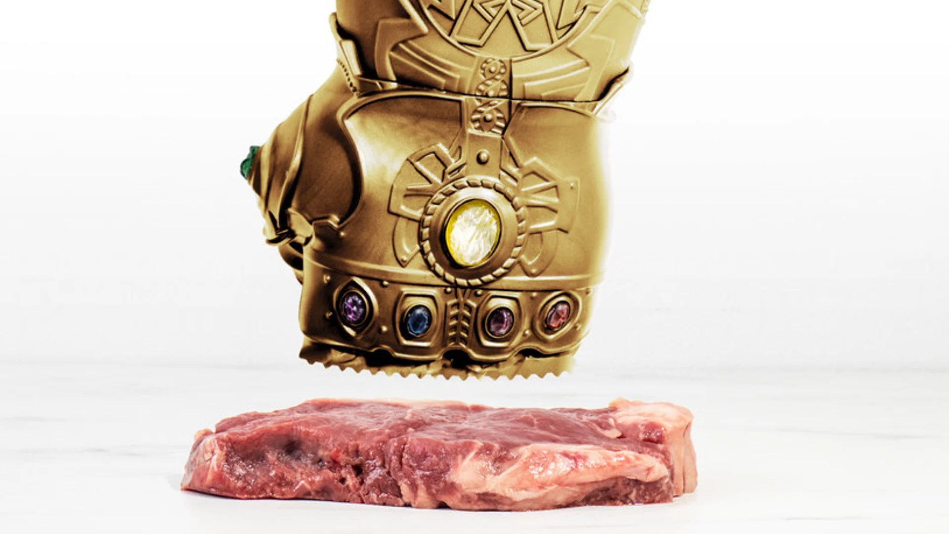 obliterate-your-steak-with-this-infinity-gauntlet-meat-tenderizer-social.jpg