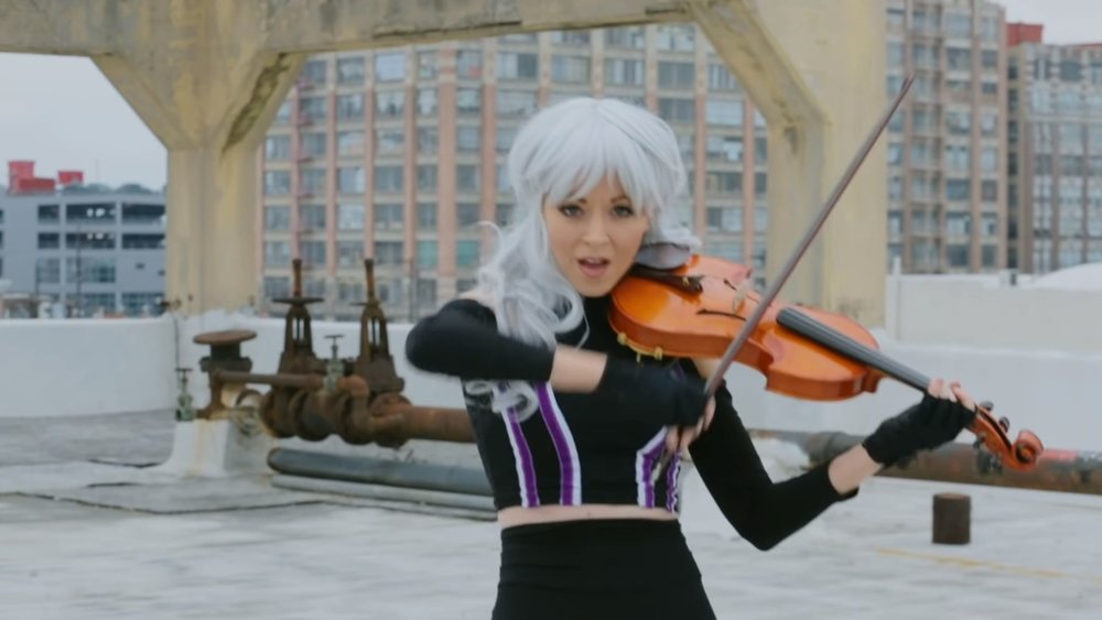 lindsey_stirling_endgame_thrones.jpg