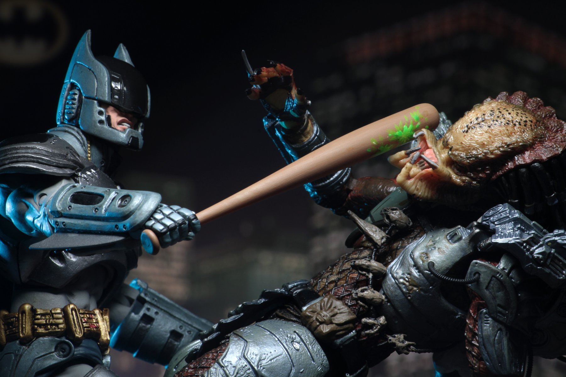 Batman-vs-Predator-Set-014.jpg