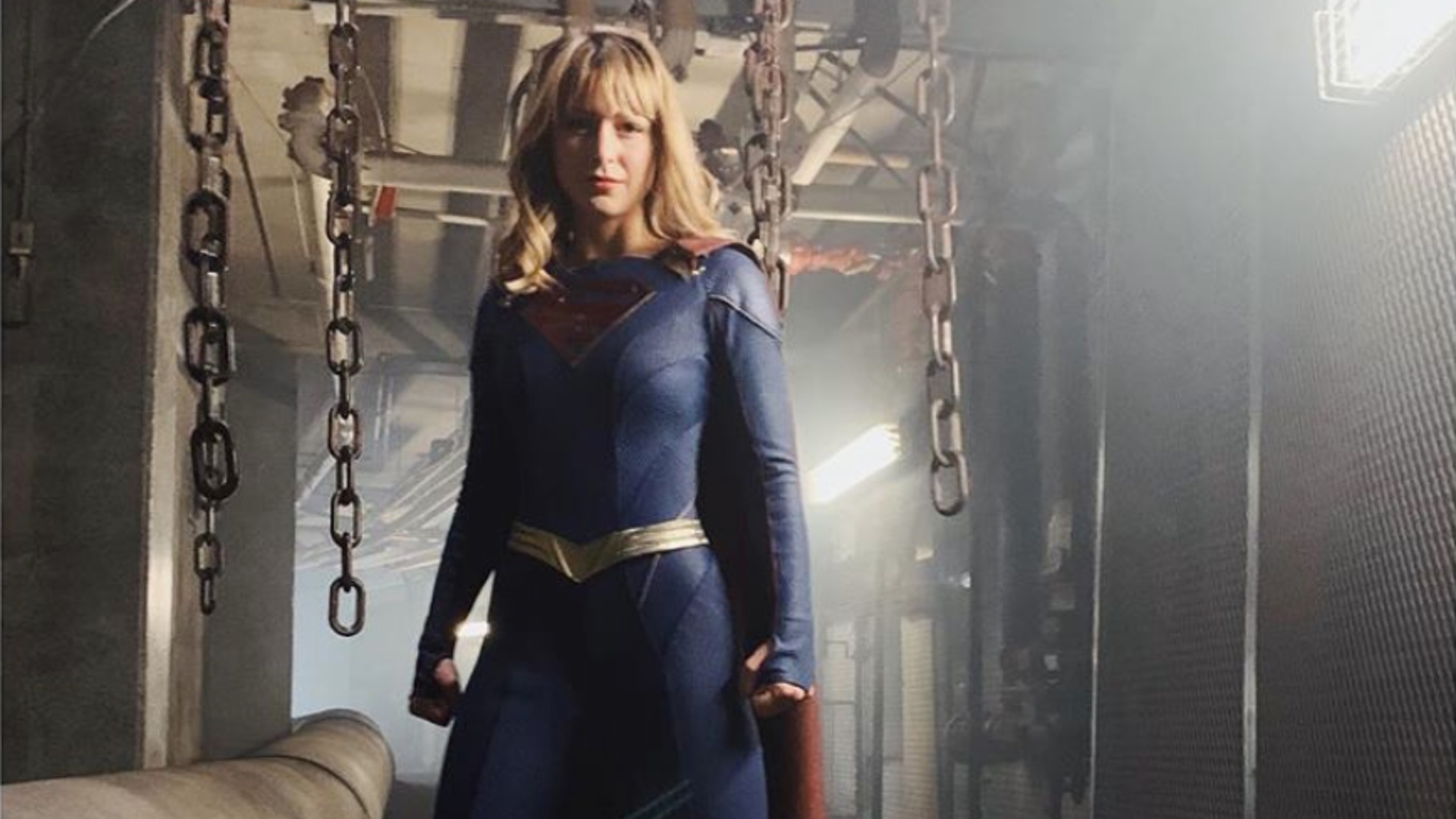 SUPERGIRL Star Melissa Benoist Reveals Her New Super Suit! — GeekTyrant