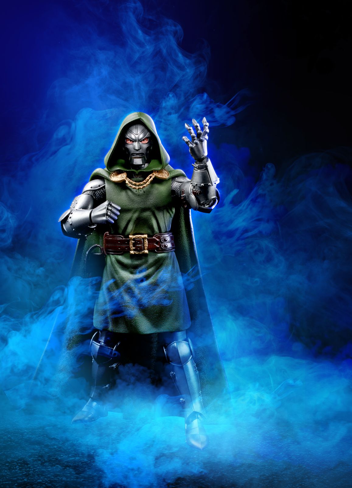 HASBRO MARVEL LEGENDS SERIES 6-INCH DOCTOR DOOM.jpg