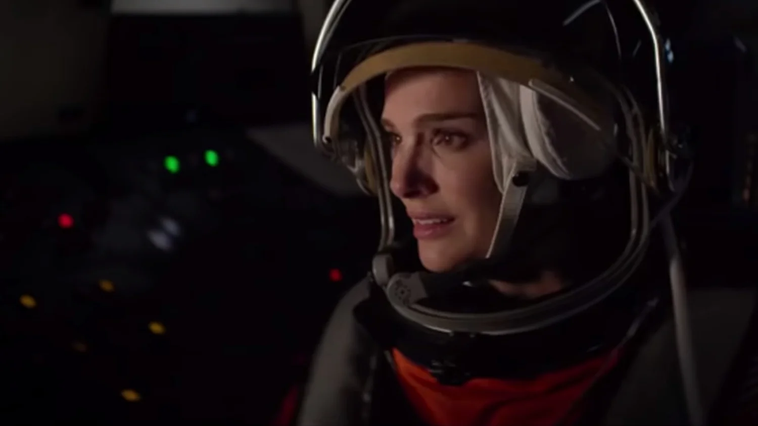 Trailer For Natalie Portman S Astronaut Drama Lucy In The Sky Geektyrant