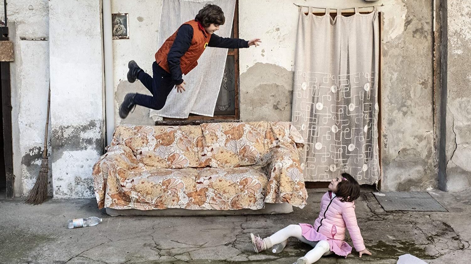 the+man+without+gravity.jpg