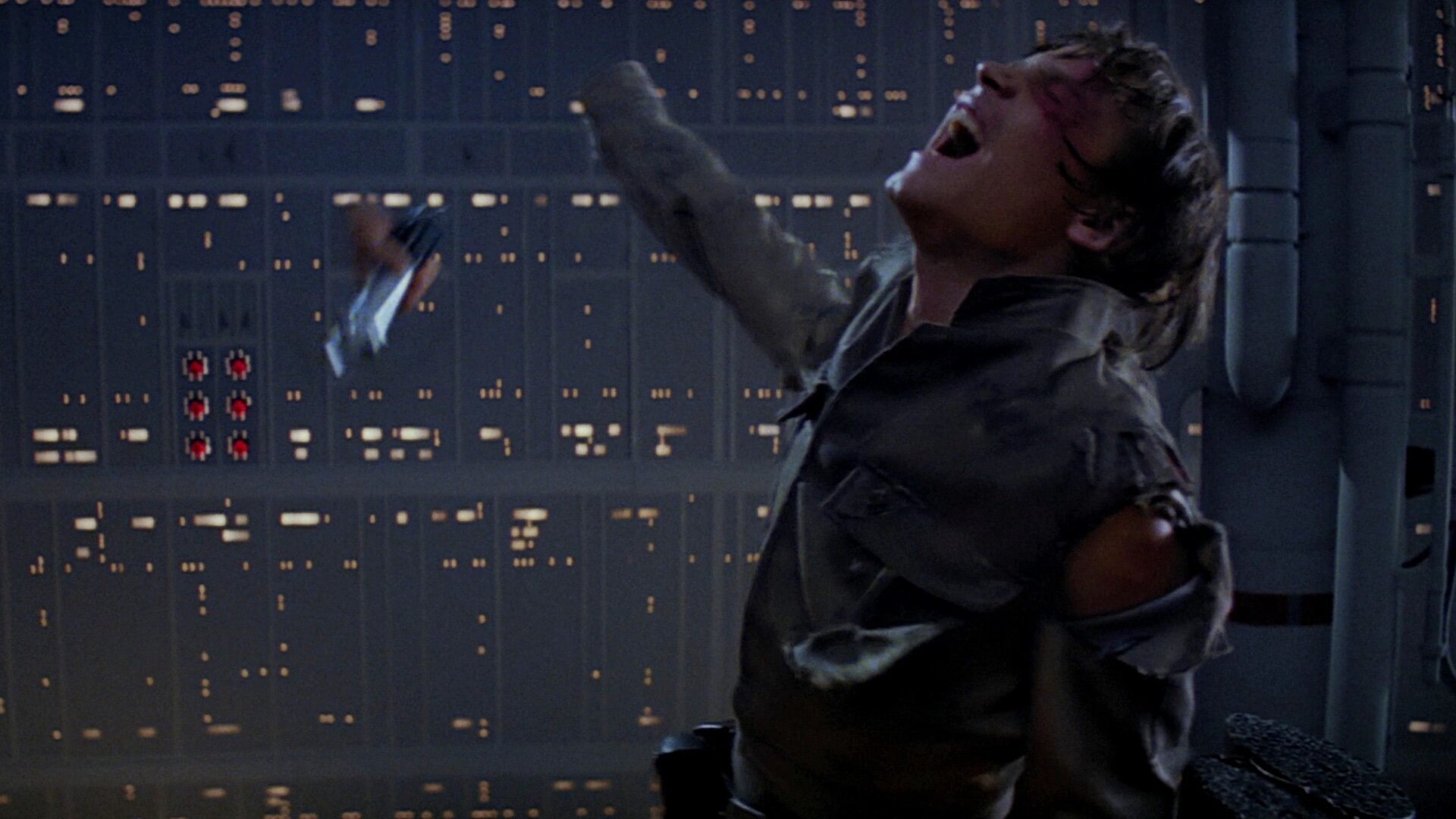 New Answers About What Happened to Luke Skywalker's Lightsaber After He Lost It in THE EMPIRE