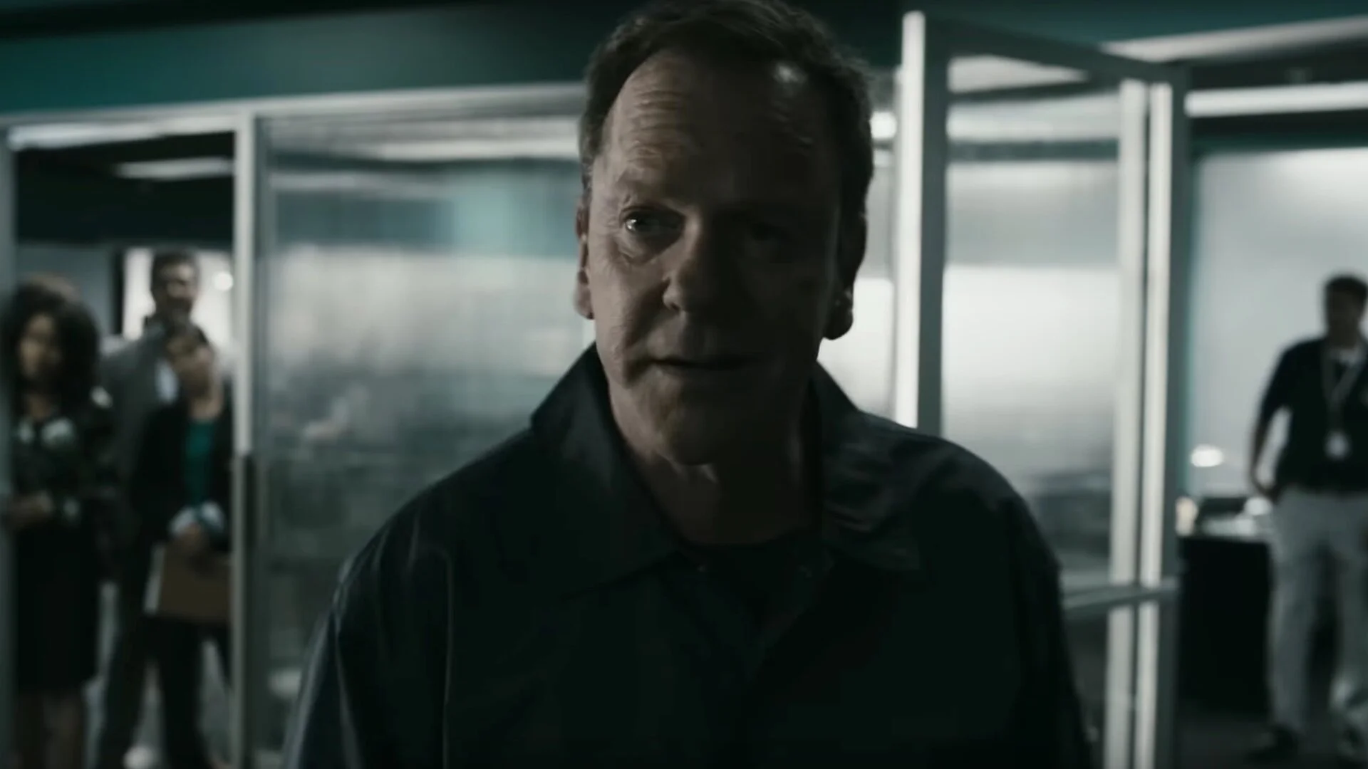 Kiefer Sutherland Starts the Hunt for Boyd Holbrook in First Trailer
