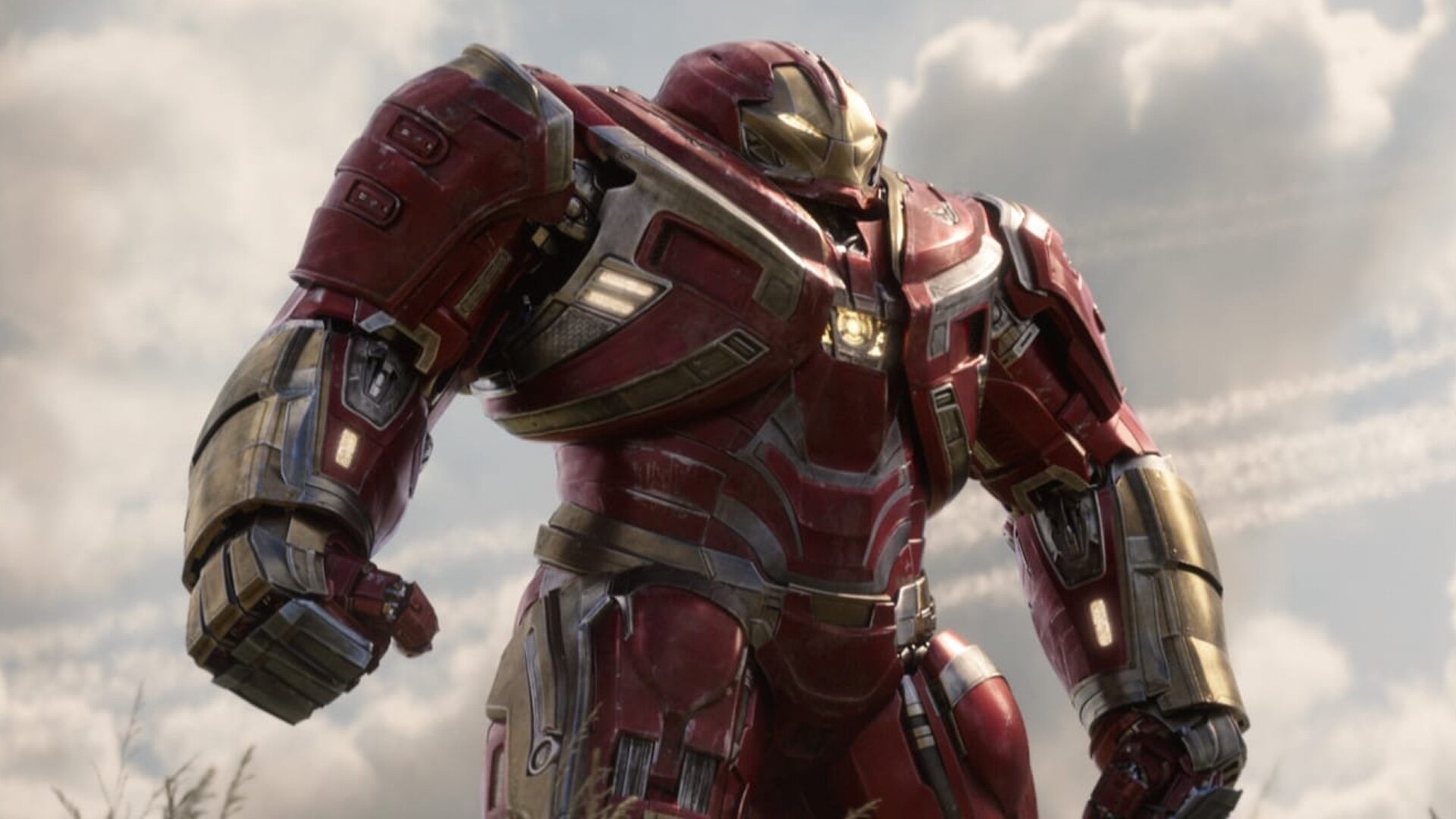 AVENGERS: INFINITY WAR Deleted Scene Features Hulk Busting Out of The  Hulkbuster Armor — GeekTyrant