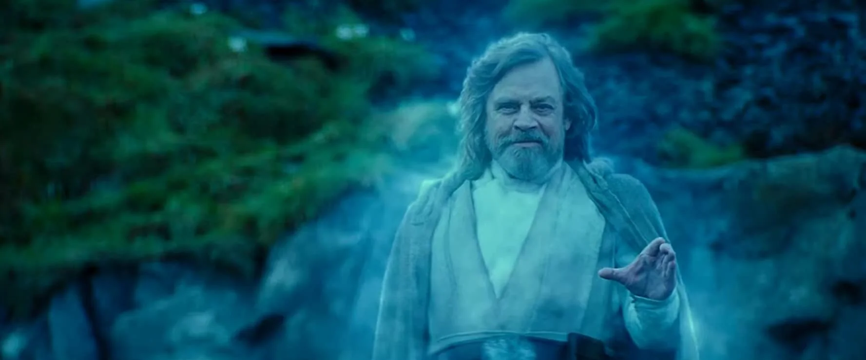 mark hamill rise of skywalker ghostluke.jpg