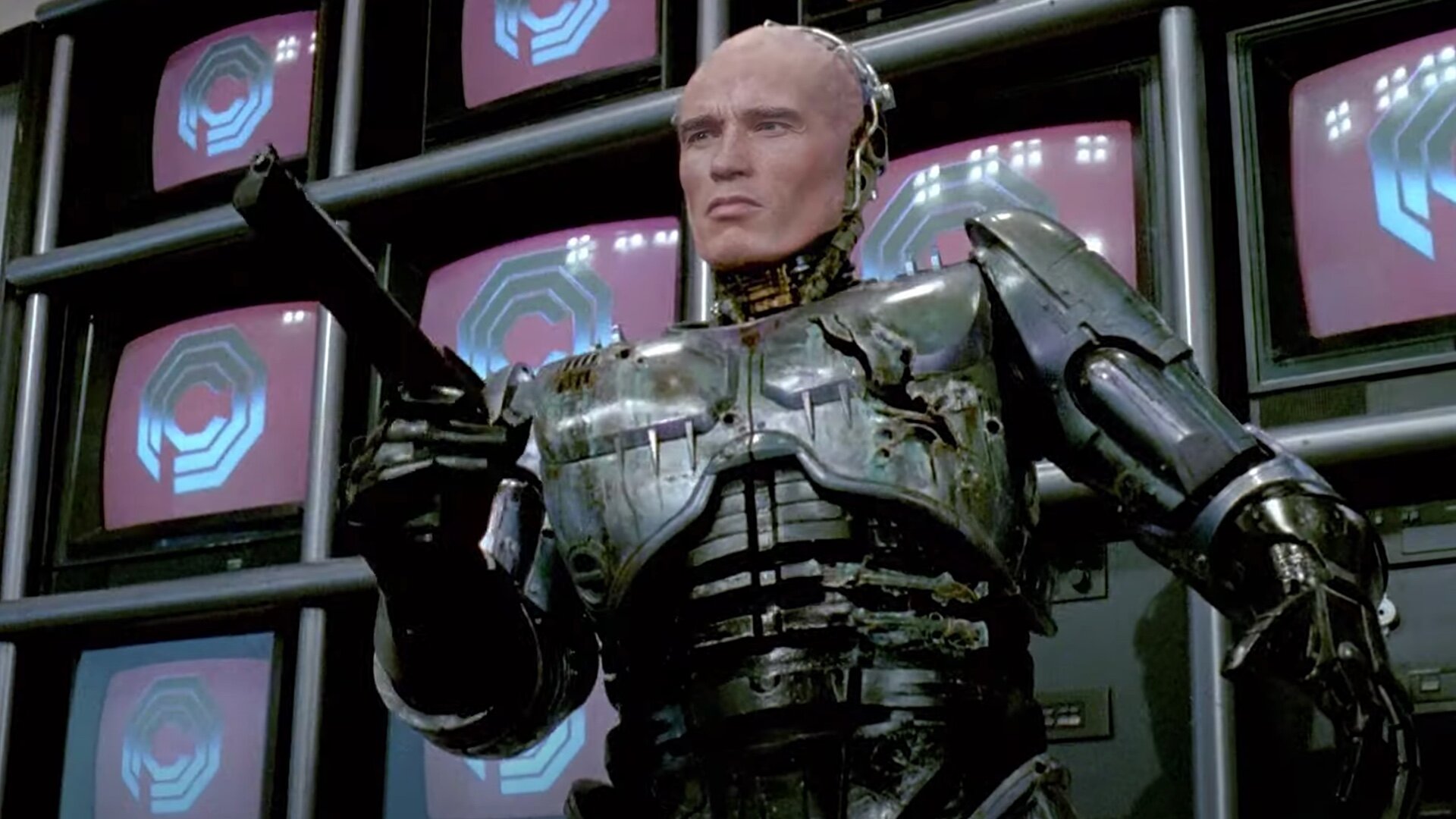 Arnold Schwarzenegger Is Robocop In This Amusing Deepfake Video — Geektyrant