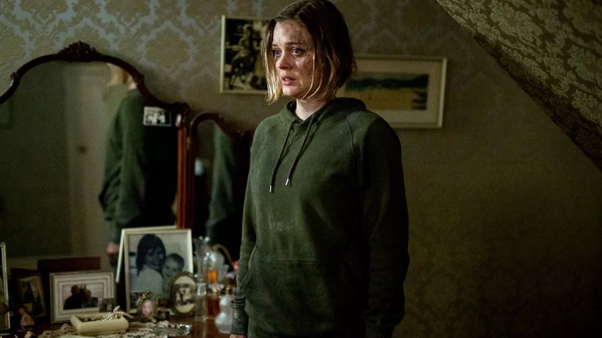 Chilling New Trailer for the Twisted Horror Movie RELIC Starring Emily  Mortimer — GeekTyrant