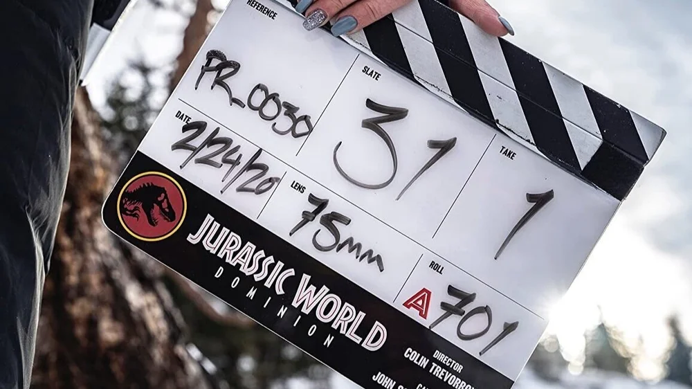 jurassic+world+dominion+clapboard.jpg