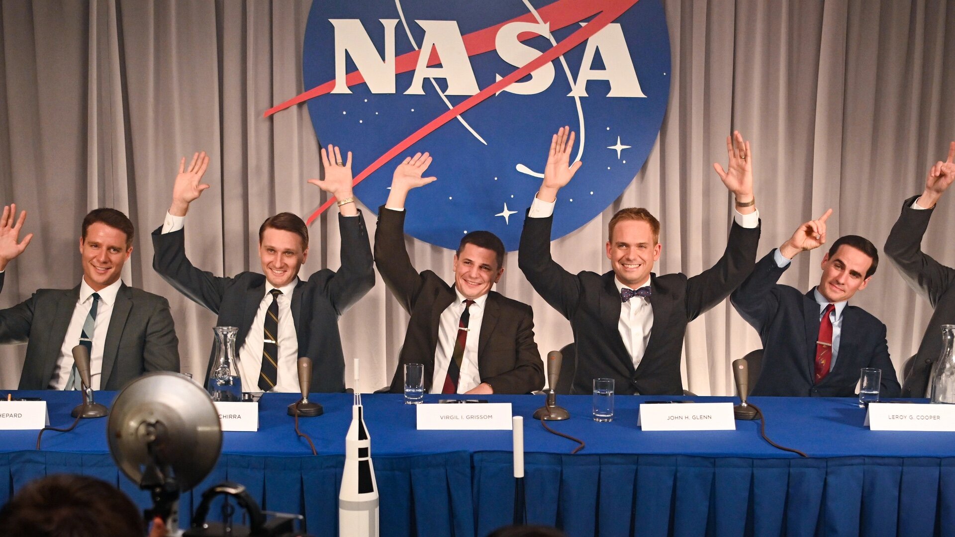 disney-is-bringing-the-right-stuff-marvels-616-and-phineas-and-ferb-to-comic-conhome-social.jpg