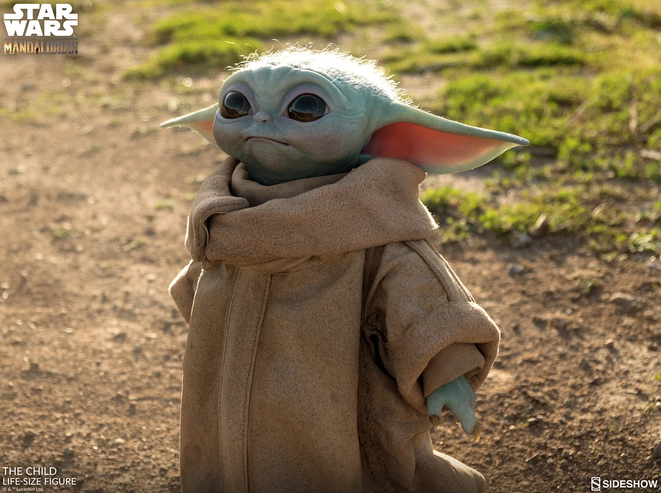 baby yoda sideshow figure.jpg