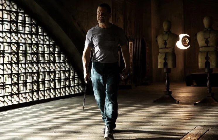 New Images From DUNE Feature The Harkonnen Army, Josh Brolin, Timothée