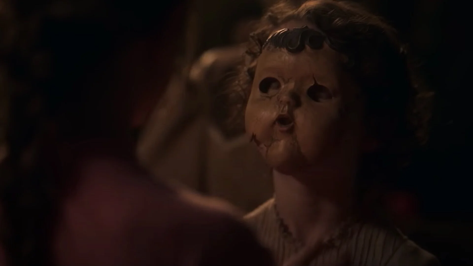 Sinister and Spooky Full Trailer for THE HAUNTING OF BLY MANOR