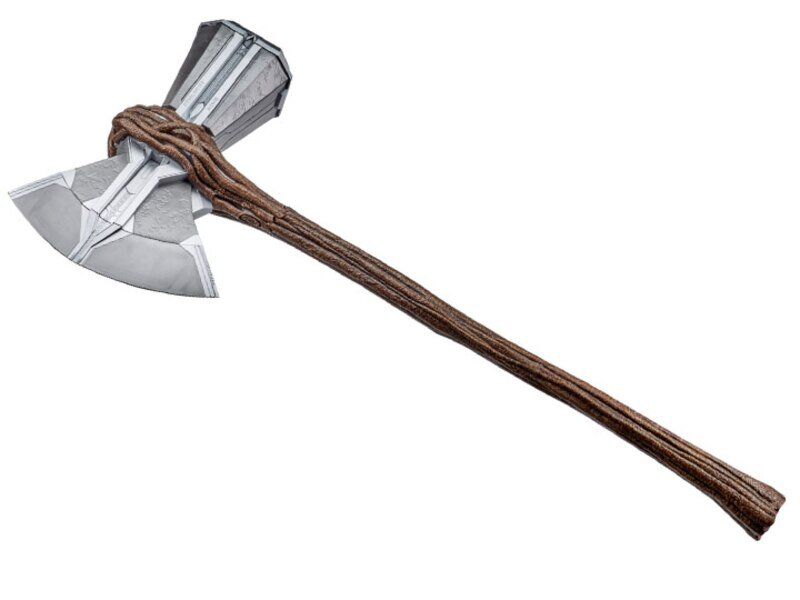hasbro-has-revealed-a-life-size-replica-toy-of-thors-stormbreaker4