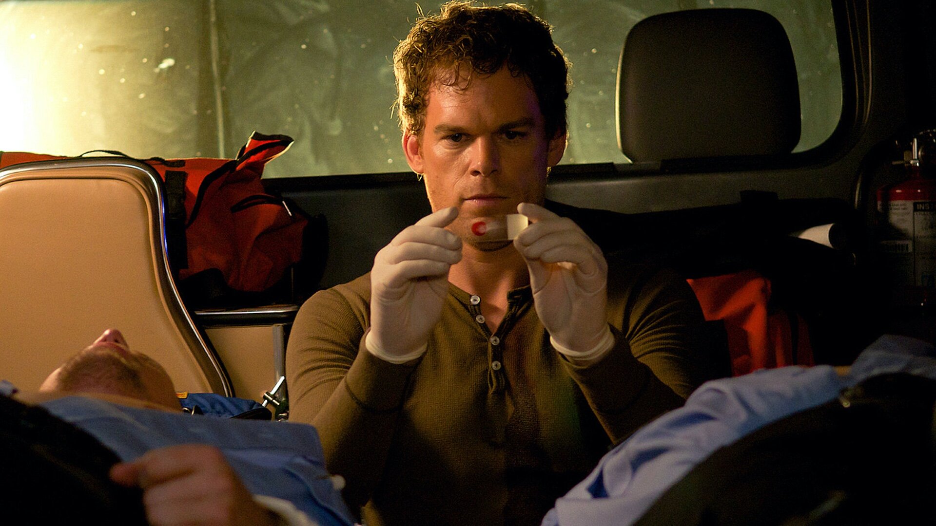 DEXTER Is Coming Back for a Limited Series at Showtime with Michael C. Hall  Returning! — GeekTyrant
