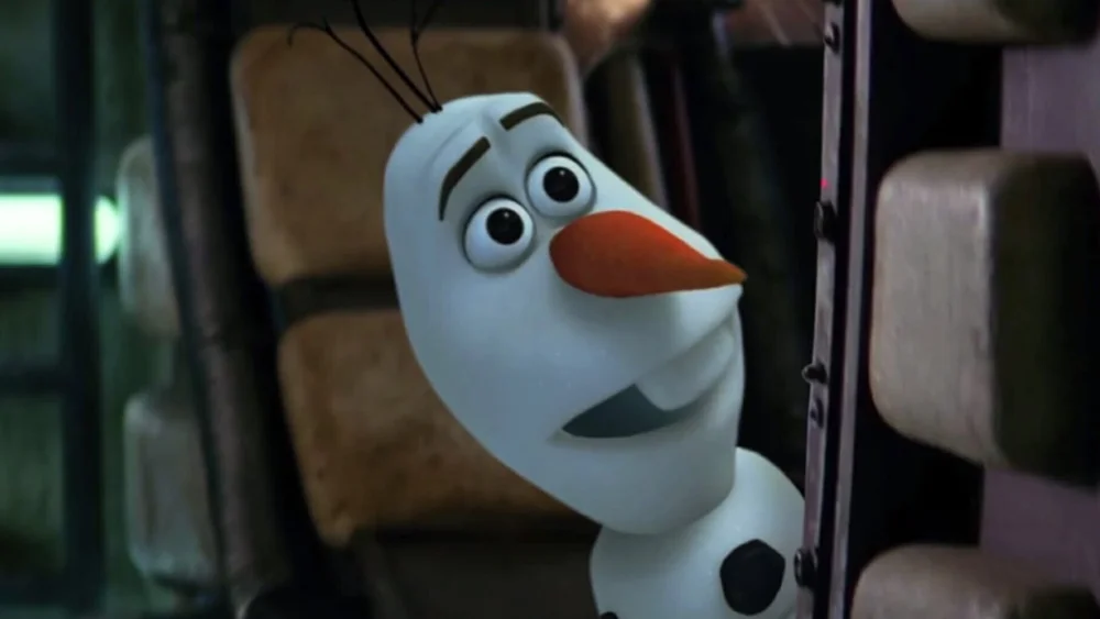 watch-josh-gad-recap-the-star-wars-prequel-trilogy-as-olaf-social.jpg