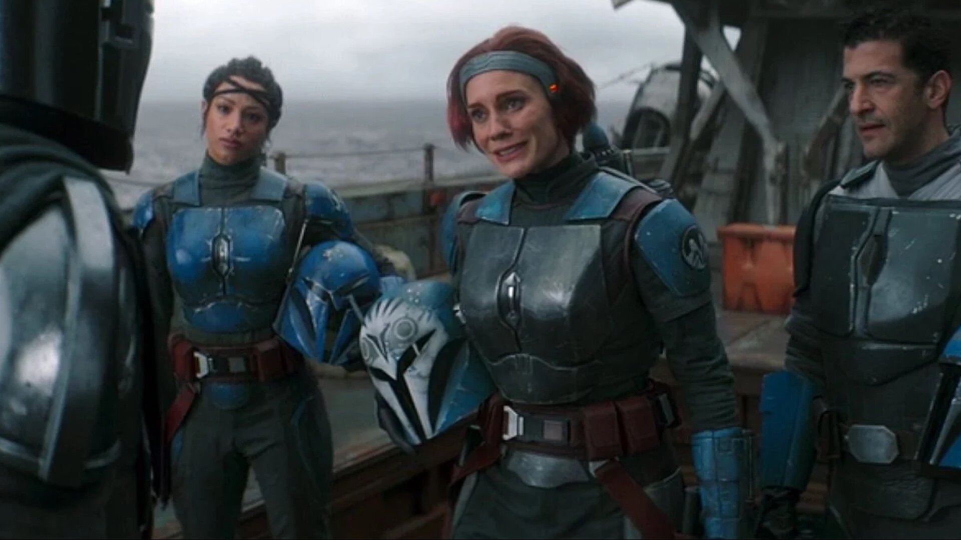 The Mandalorian Why Some Mandalorians Never Take Off Their Helmets Inside The Magic The Mandalorian Why Some Mandalorians Never Take Off Their Helmets Inside The Magic