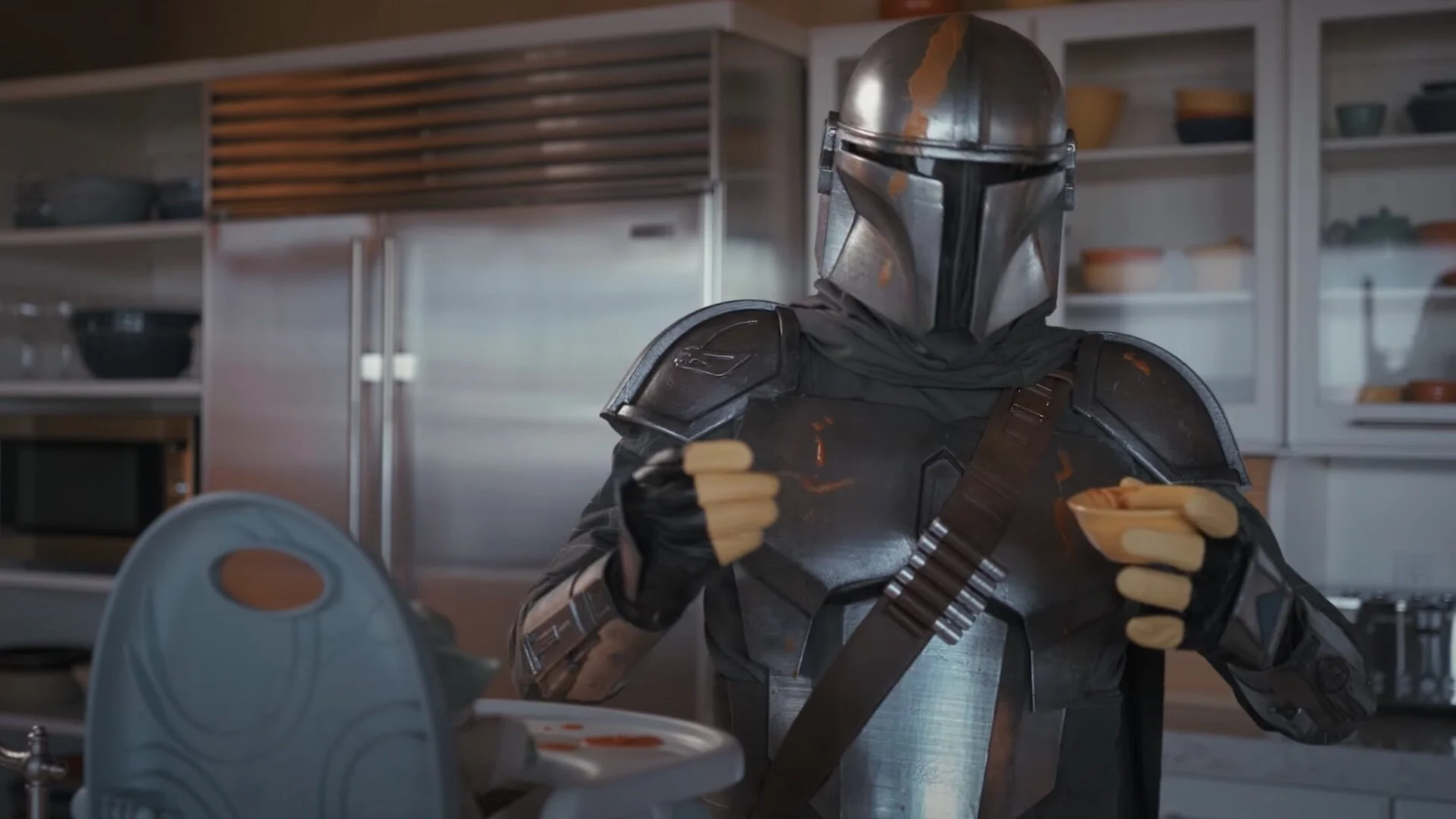 The Mandalorian Talks About Being A Single Dad In Amusing Fan Film The Mandalorian Raising Baby Yoda Geektyrant