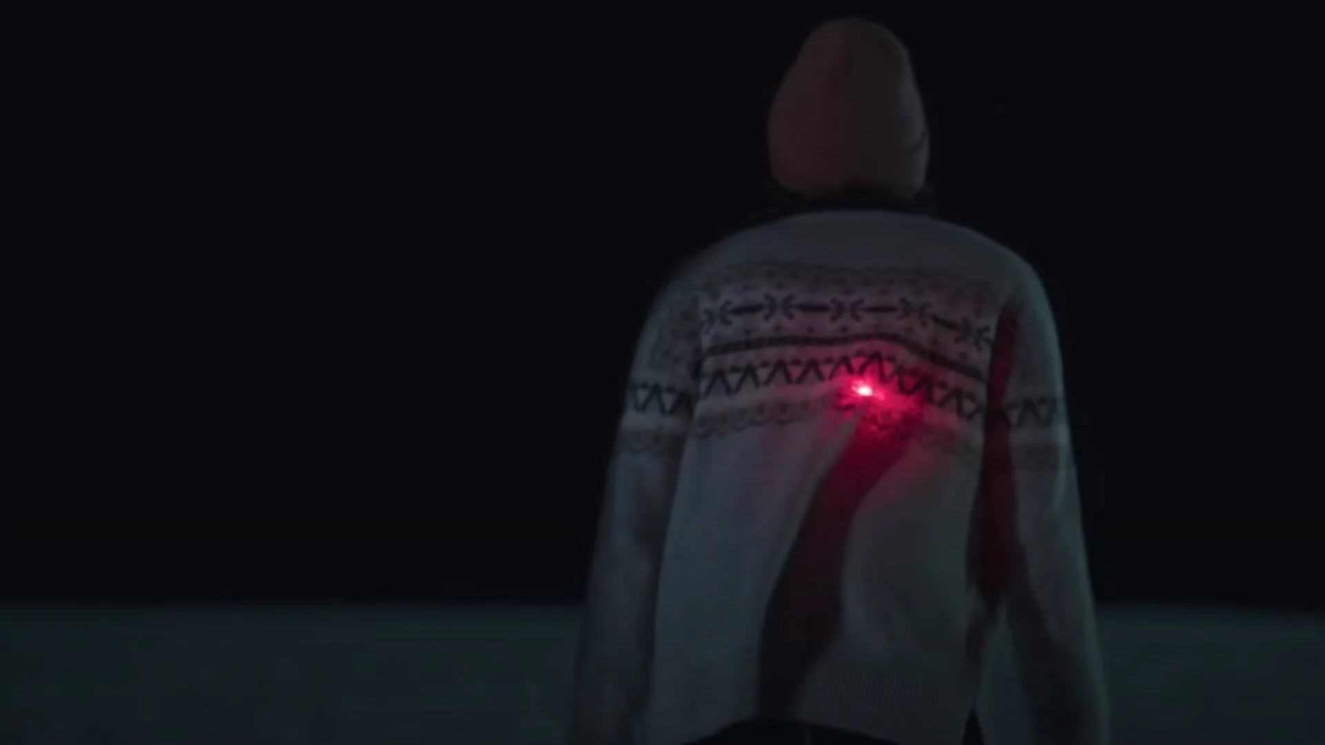 Trailer For Netflix's Swedish Survival Thriller RED DOT — GeekTyrant