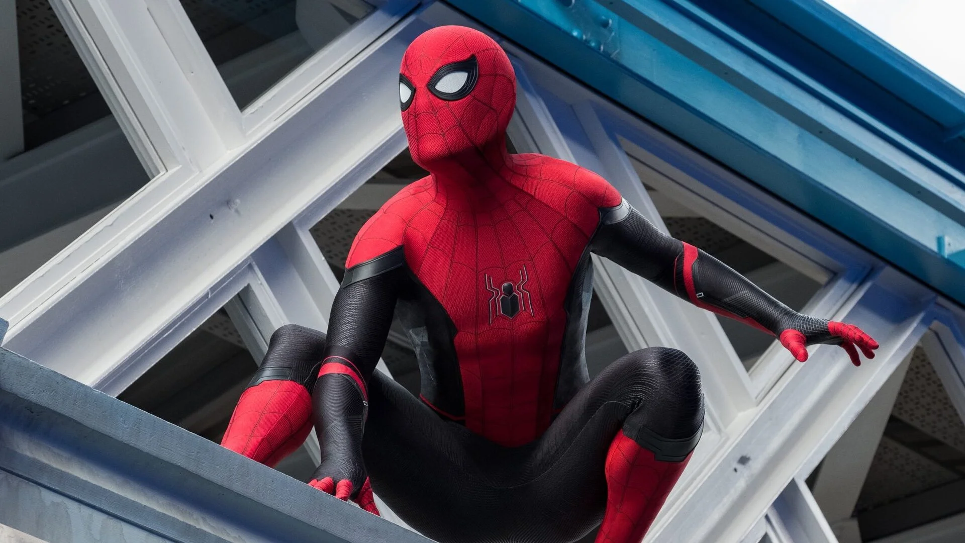 человек паук hd 1080. майлз моралес через вселенные 2. 2048 x 1152 человек паук эндрю гарфилд. Spider man ps4 костюм сэма рэйми. Spider man into the spider-verse reference.