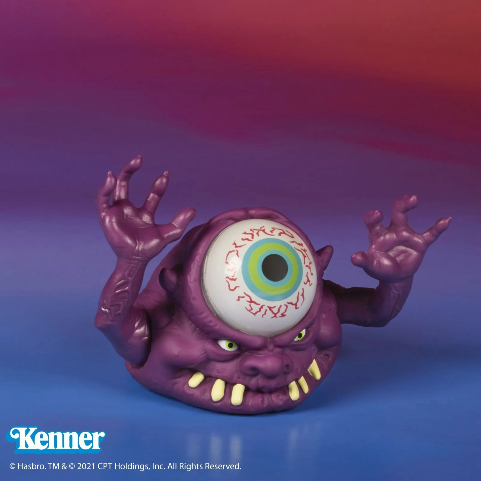 F2702_PROD_GHB_Kenner_Bug_Eye_Ghost_187788.jpg